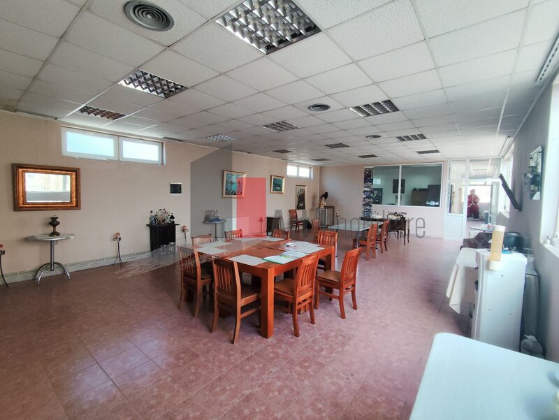 URGENT!,  Mosilor-Dacia, INTRARE SEPARATA, etaj 1/P+1, NEGOCIABIL